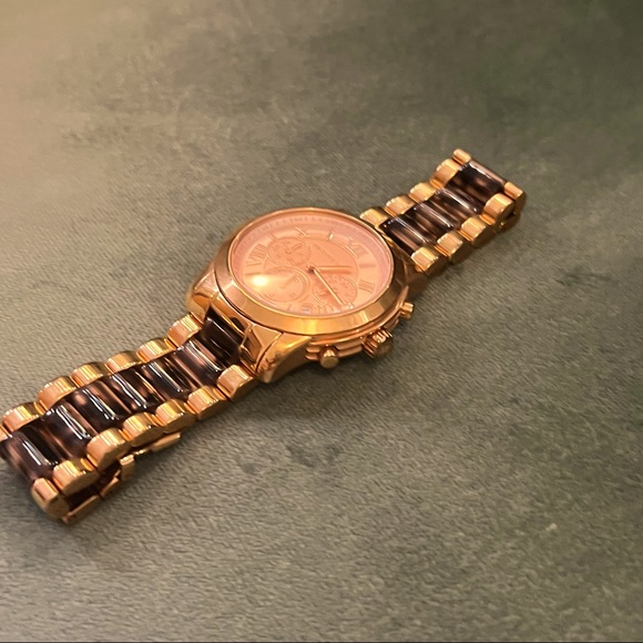 Michael Kors Watch - Picture 2 of 3